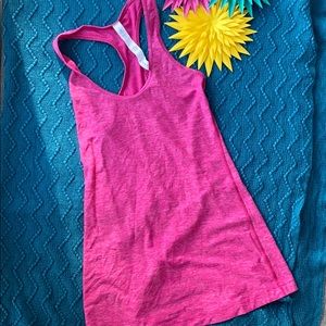 Lululemon Racerback Tank Top - Size 4🌸